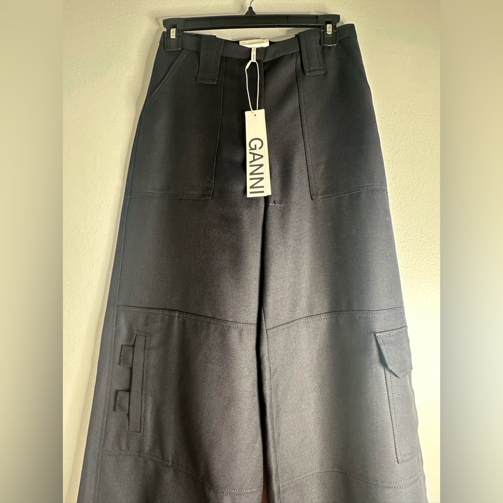 Ganni Pants in Classic Black- SIZE 32 European